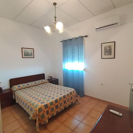 Finca La Tacita - Petunia Conil De La Frontera Esterno foto